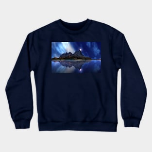 Tranquility Island Moon. Crewneck Sweatshirt